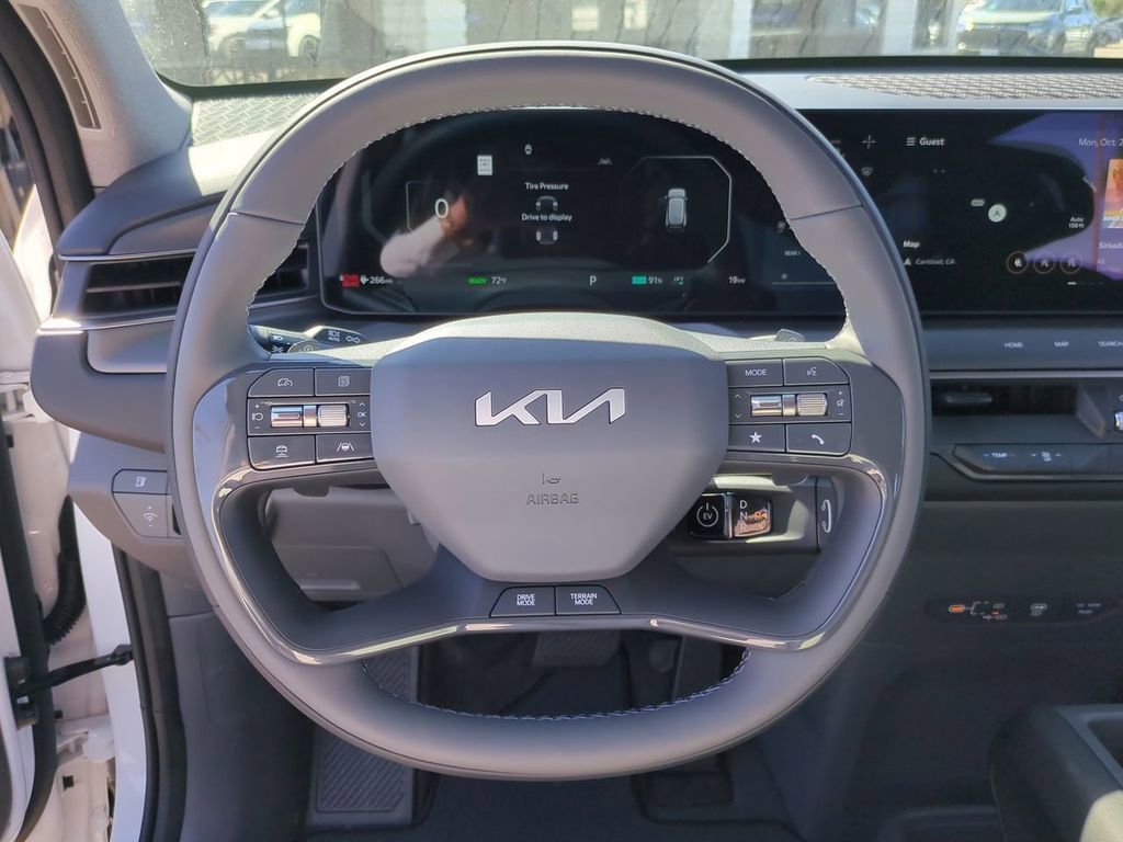 New 2026 Kia EV9 Wind AWD/4WD image 11