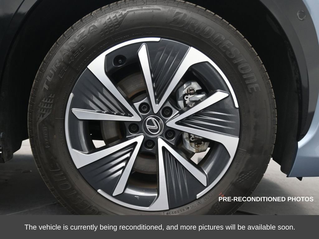 Used 2023 Lexus RZ 450e Premium image 12