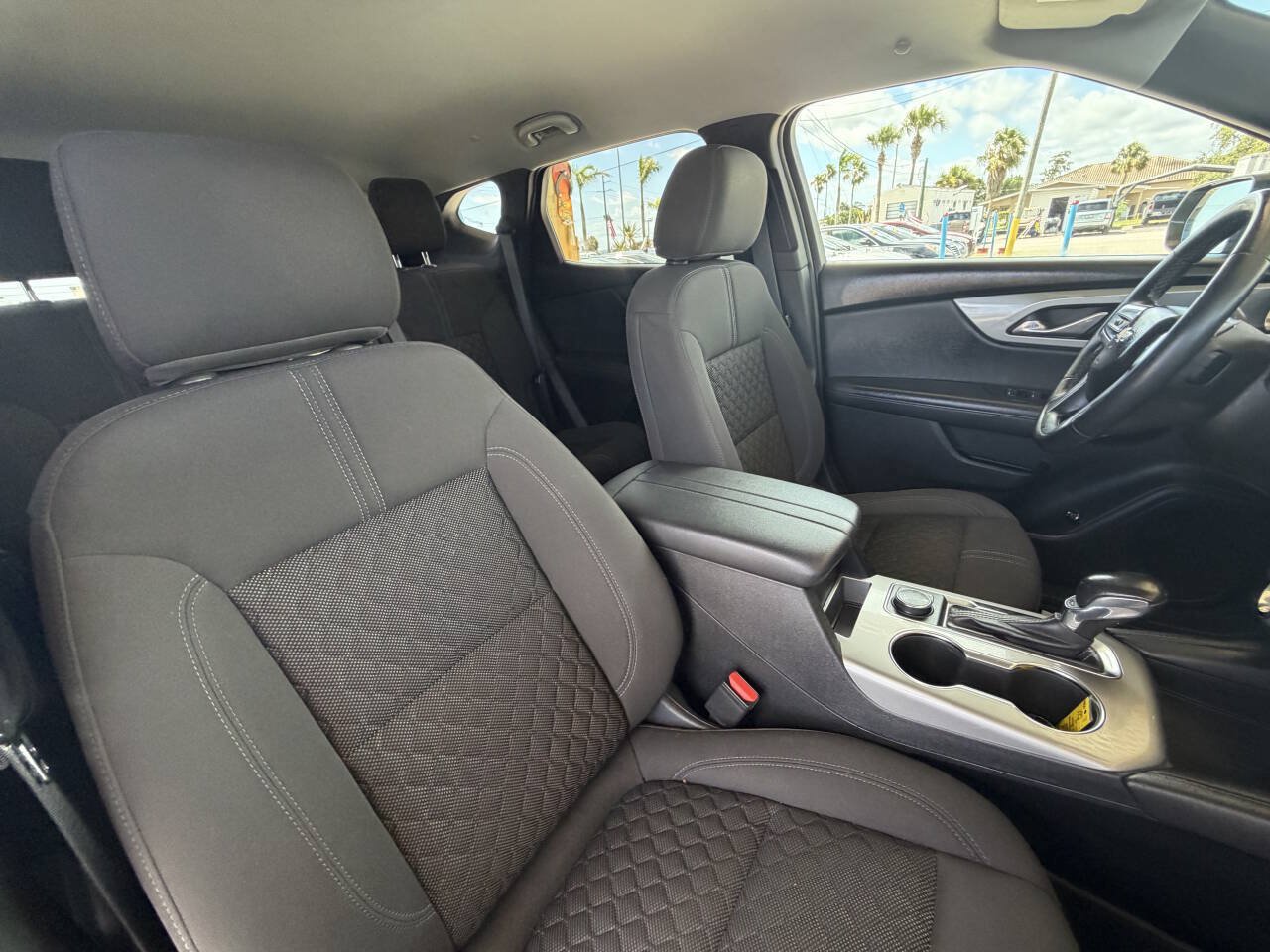 Used 2020 Chevrolet Blazer LT FWD image 22