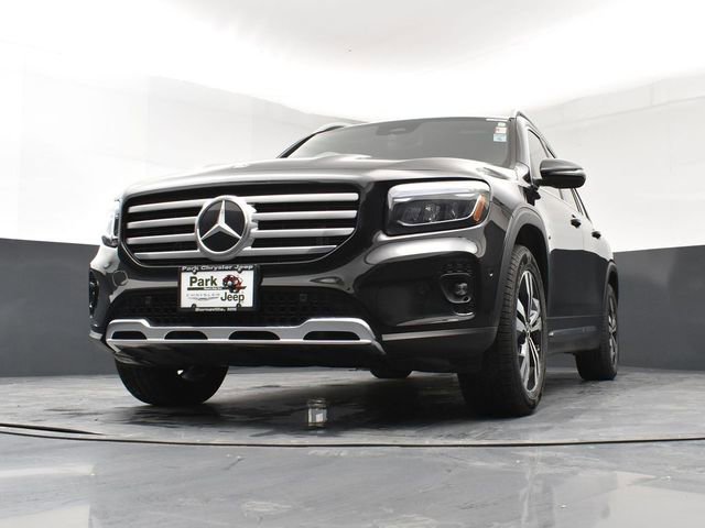 Used 2025 Mercedes-Benz GLB 250 4MATIC image 20
