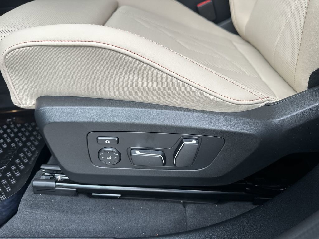 New 2026 BMW X3 xDrive30 image 13