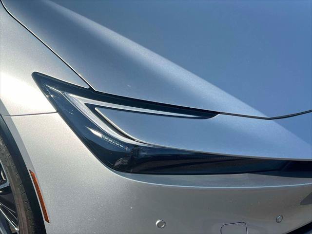 Certified 2024 Toyota Prius XLE AWD/4WD image 10