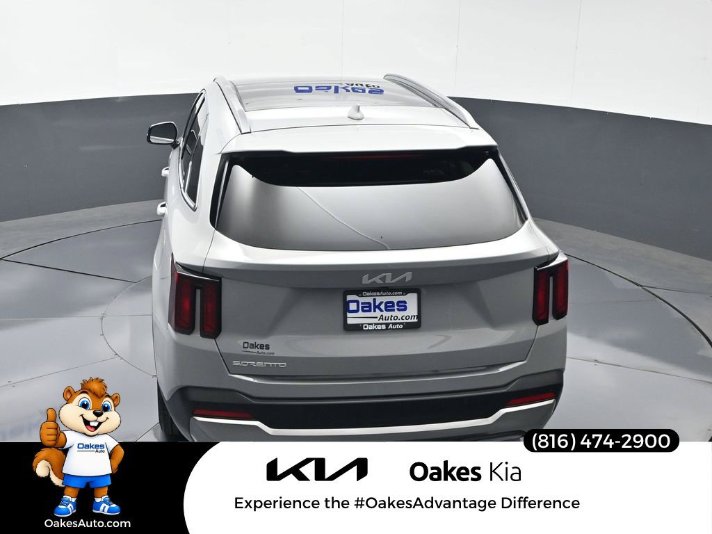 Certified 2026 Kia Sorento S w/ S Panoramic Sunroof Package FWD image 52