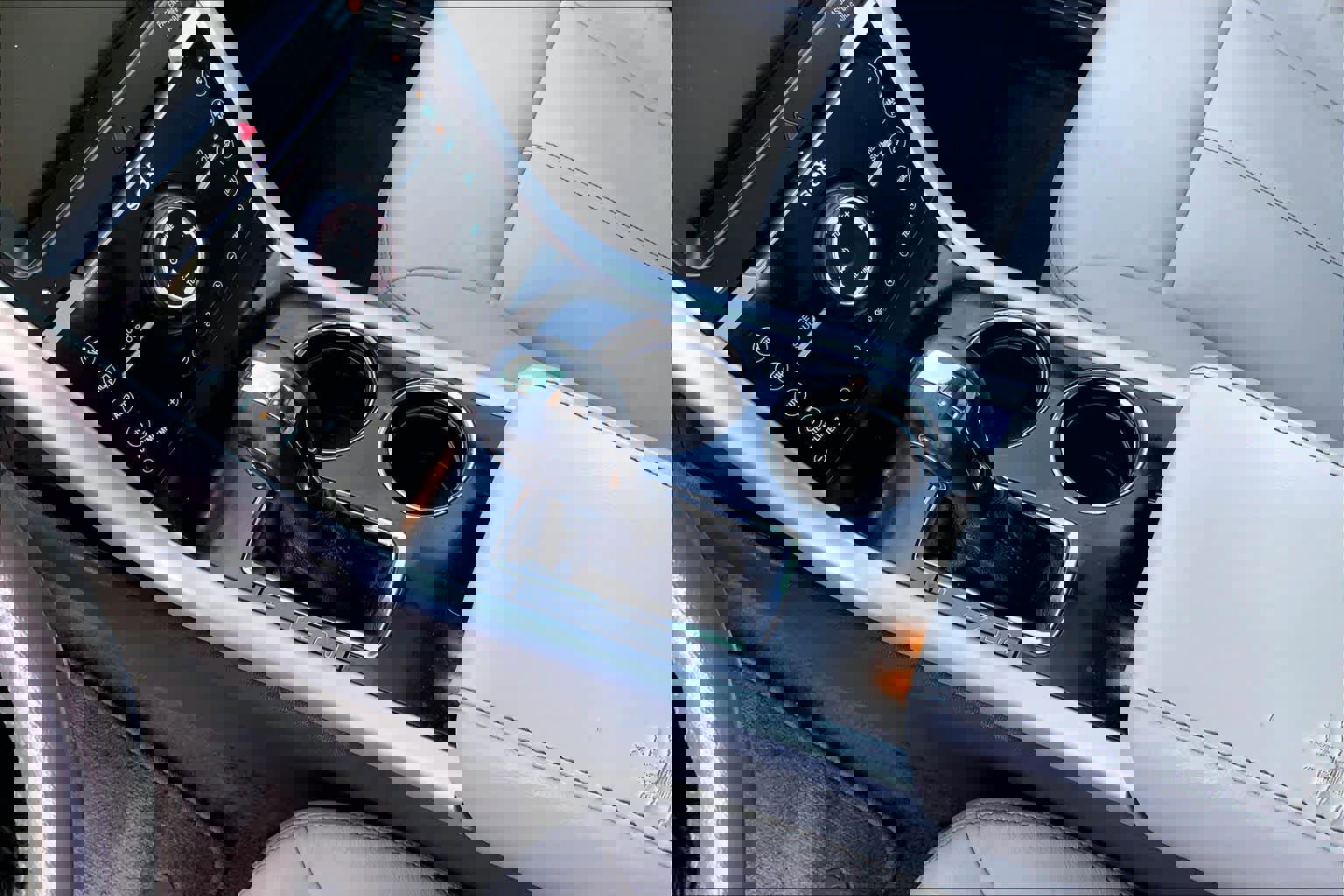 Used 2013 Ford Edge Limited image 15