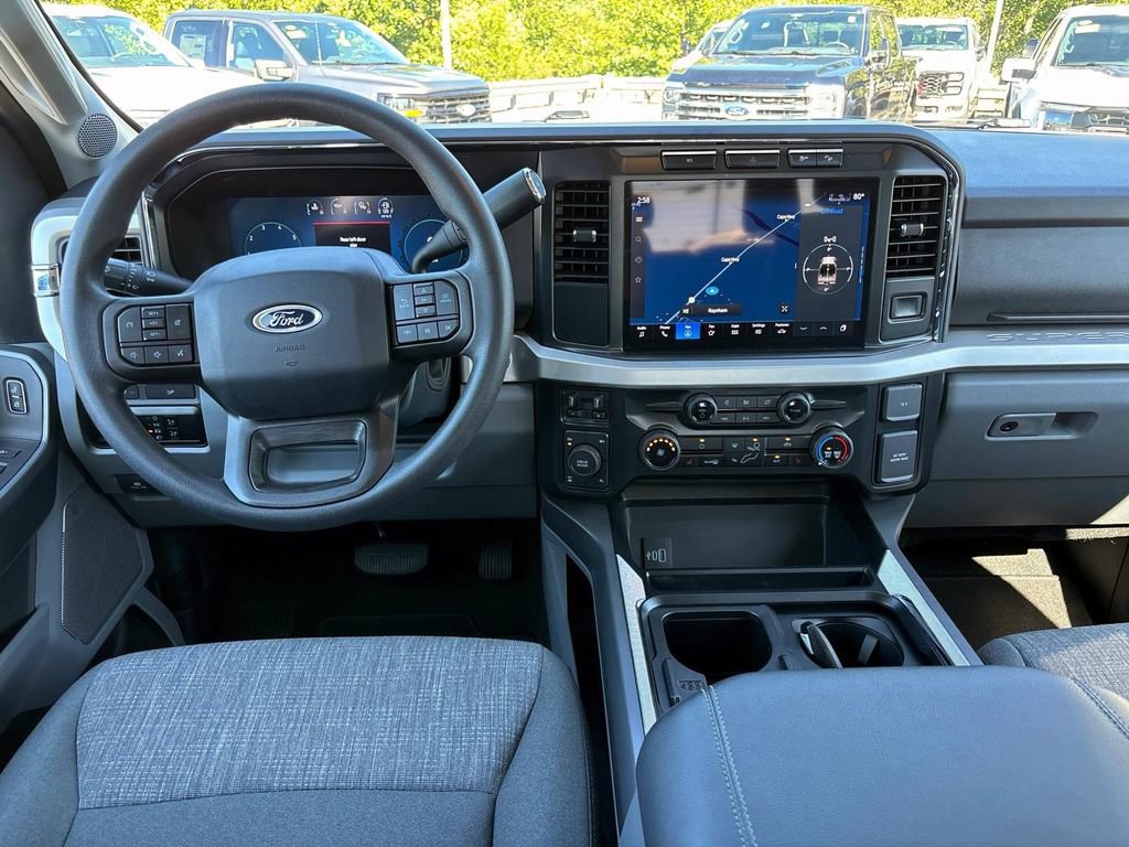 Used 2024 Ford F250 XLT w/ Black Appearance Package AWD/4WD image 17