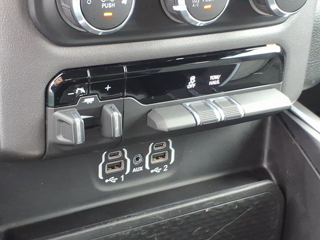 Used 2022 RAM 1500 Big Horn image 26