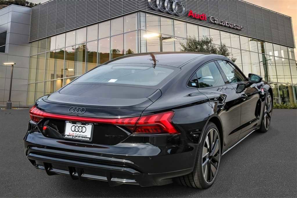 New 2026 Audi S e-tron GT Premium Plus image 4