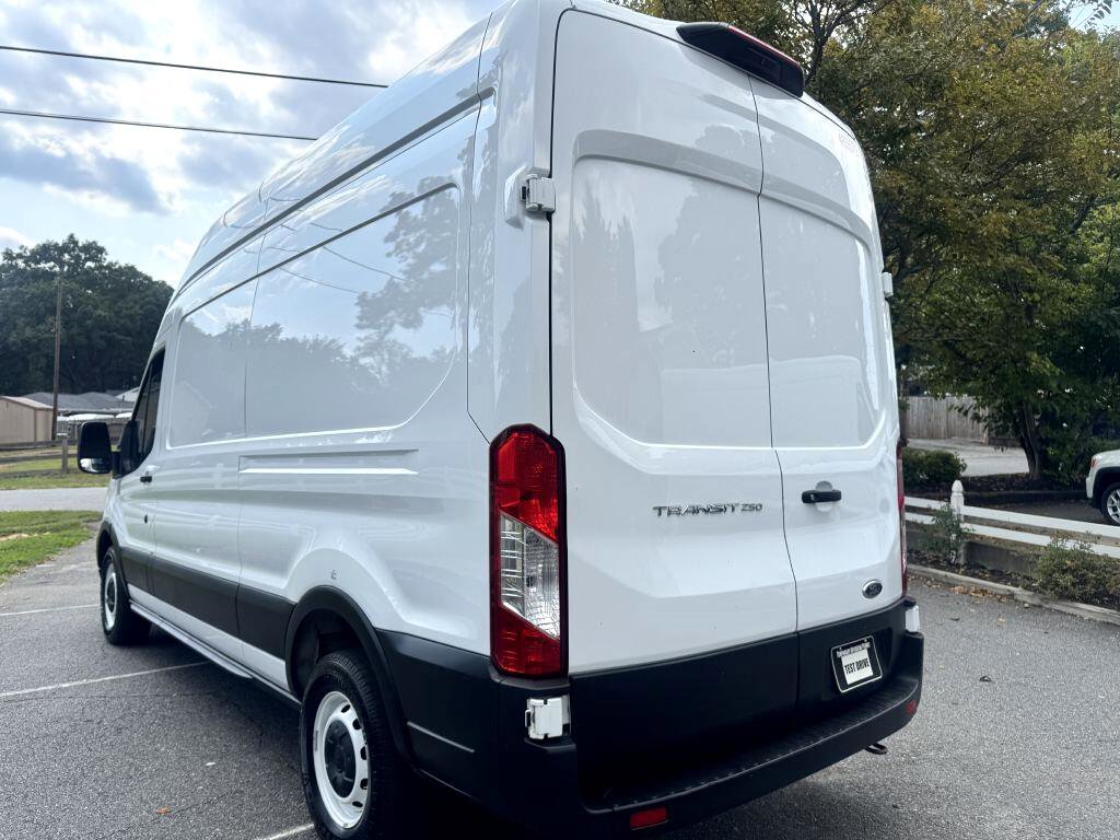 Used 2021 Ford Transit 250 148 High Roof w/ Load Area Protection Package image 4