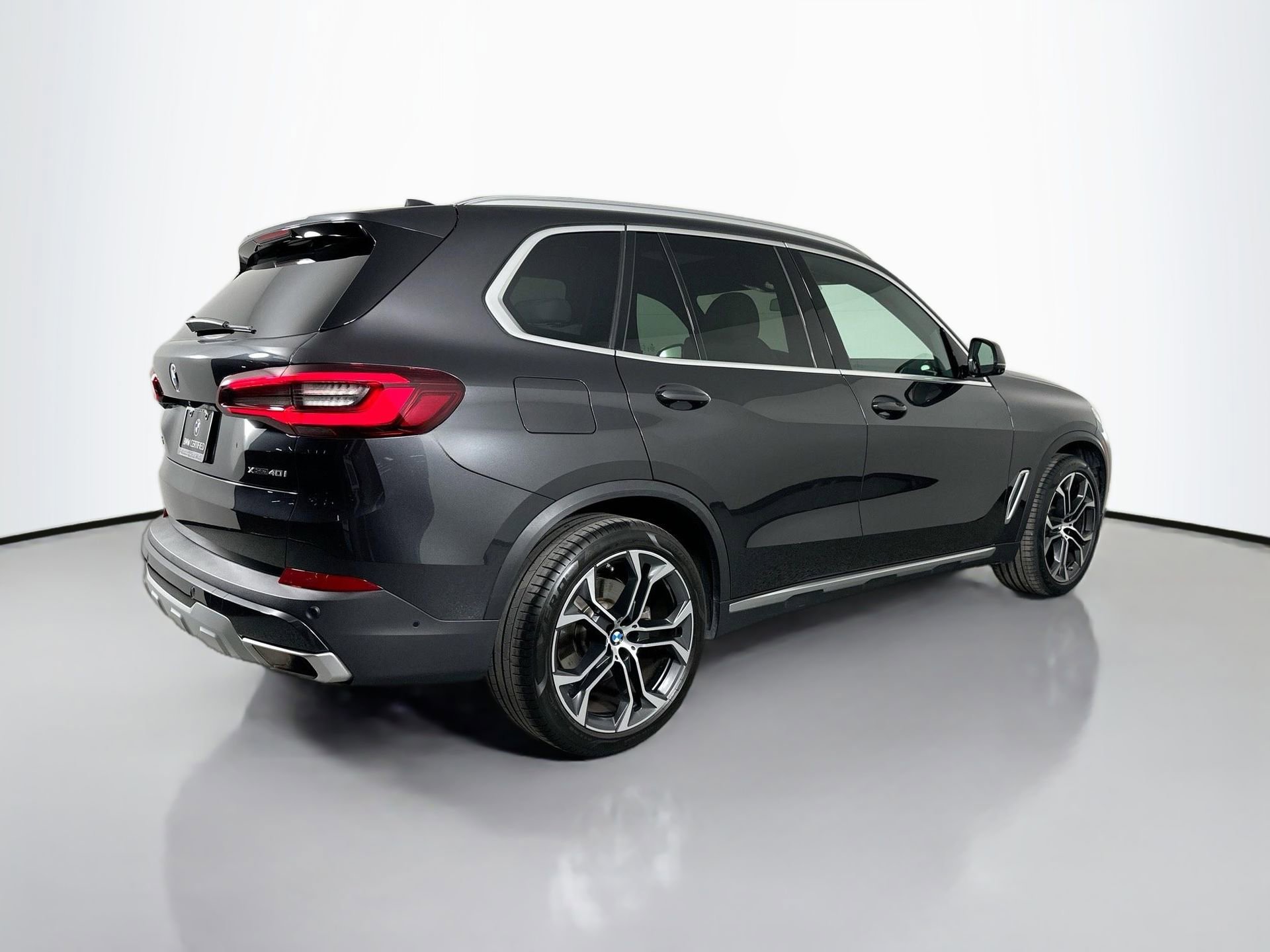 Certified 2023 BMW X5 xDrive40i w/ Premium Package image 6