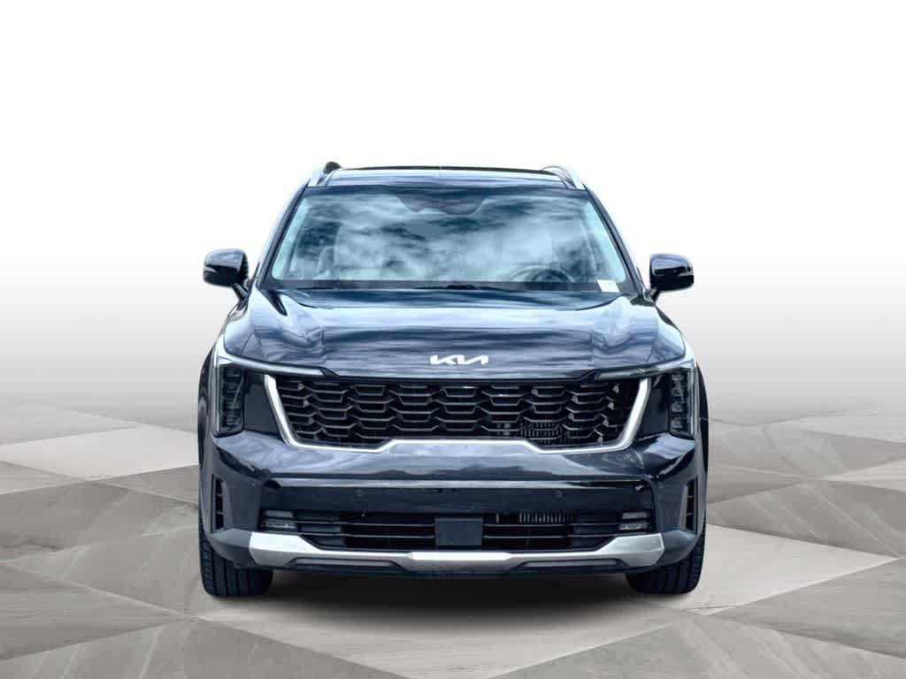 Certified 2025 Kia Sorento EX w/ Panoramic Sunroof Package FWD image 3