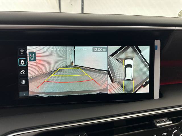 New 2026 Hyundai Palisade Calligraphy FWD image 32