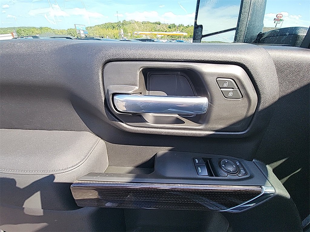 New 2026 Chevrolet Silverado 3500 LT w/ Convenience Package image 13