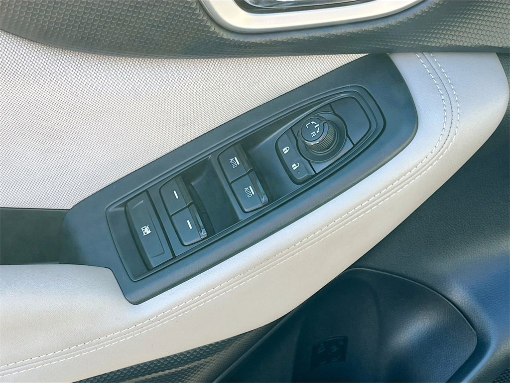 Used 2024 Subaru Forester Premium image 17