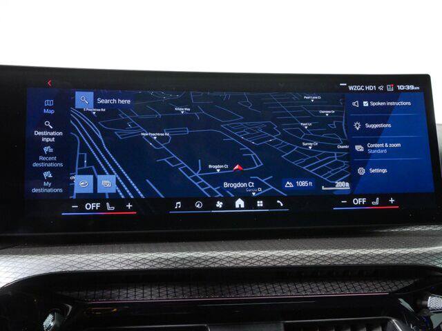 Used 2025 BMW M2 w/ Lighting Package RWD image 16