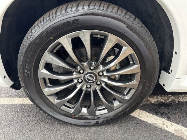 Used 2024 Nissan Armada Platinum w/ Cargo Package image 9