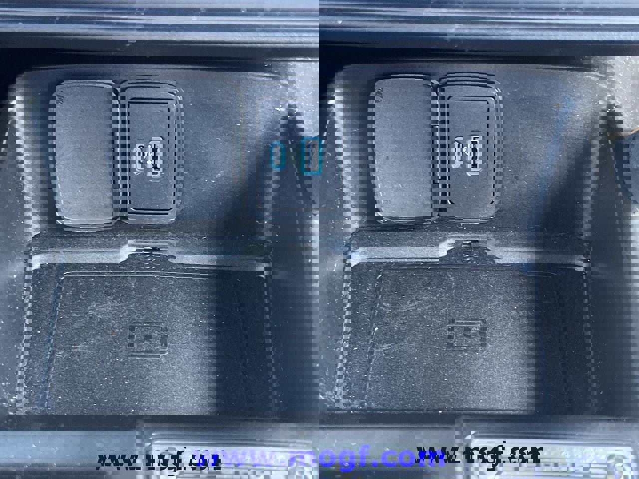 Used 2022 Ford Bronco Badlands image 11