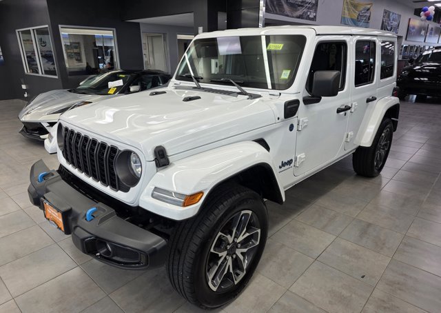Used 2024 Jeep Wrangler Sport S w/ Convenience Group image 2