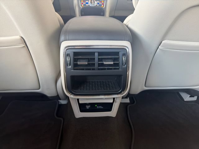Used 2019 Lincoln Continental Select FWD image 23