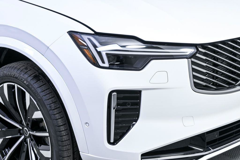 New 2026 Volvo XC90 B6 Plus AWD/4WD image 38