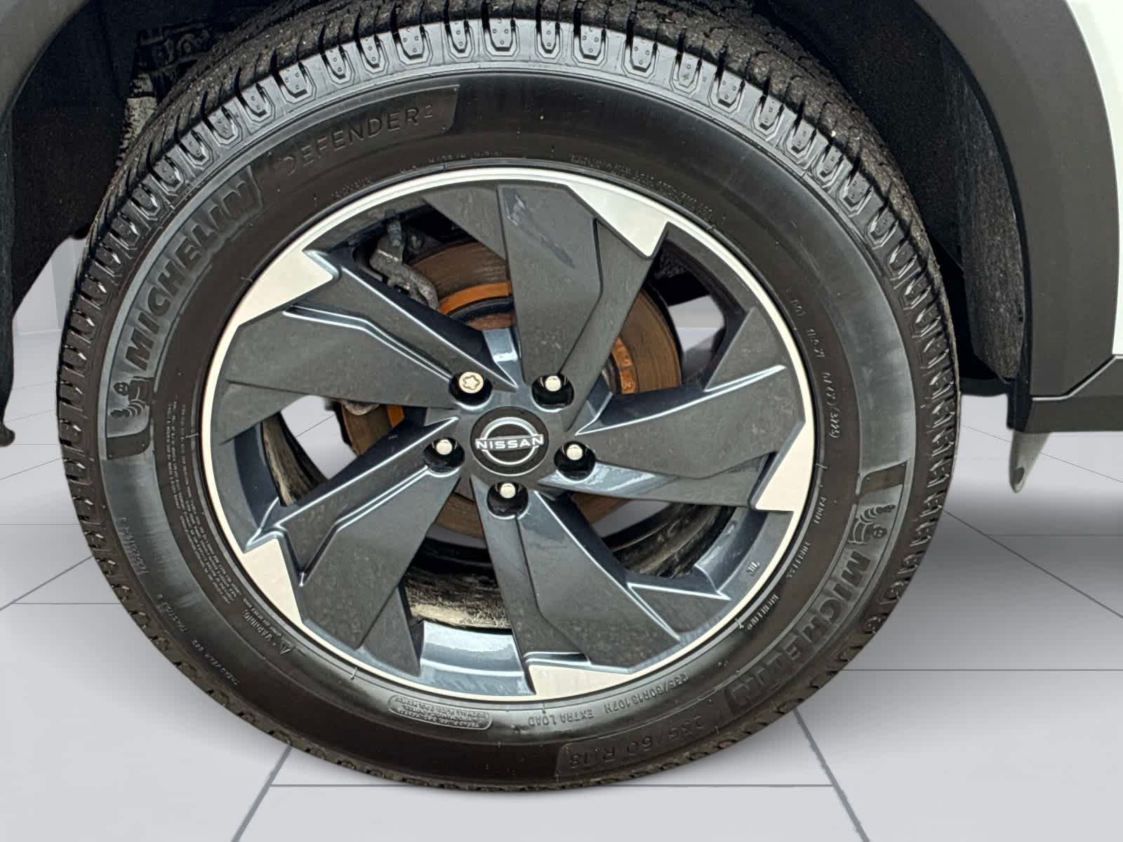 Used 2025 Nissan Rogue SV AWD/4WD image 10