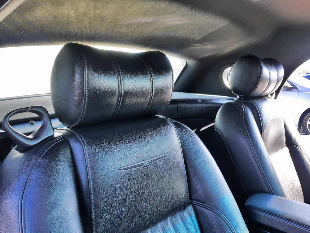 Used 2005 Ford Thunderbird image 15