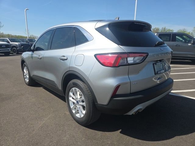Certified 2022 Ford Escape SE AWD/4WD image 15