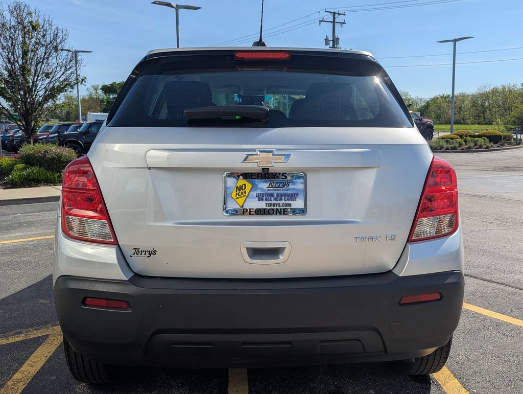 Used 2016 Chevrolet Trax LS FWD image 4