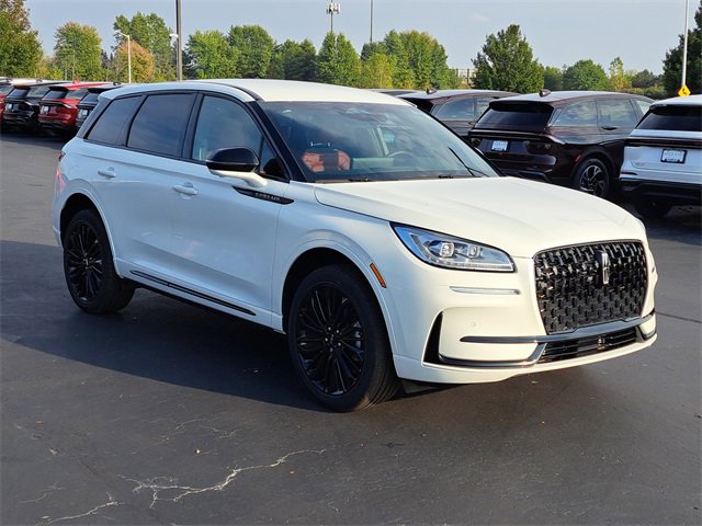 New 2025 Lincoln Corsair Reserve w/ Jet Appearance Package image 24