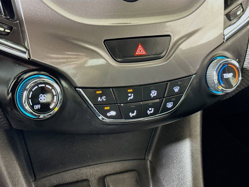 Used 2017 Chevrolet Cruze LT w/ RS Package FWD image 13