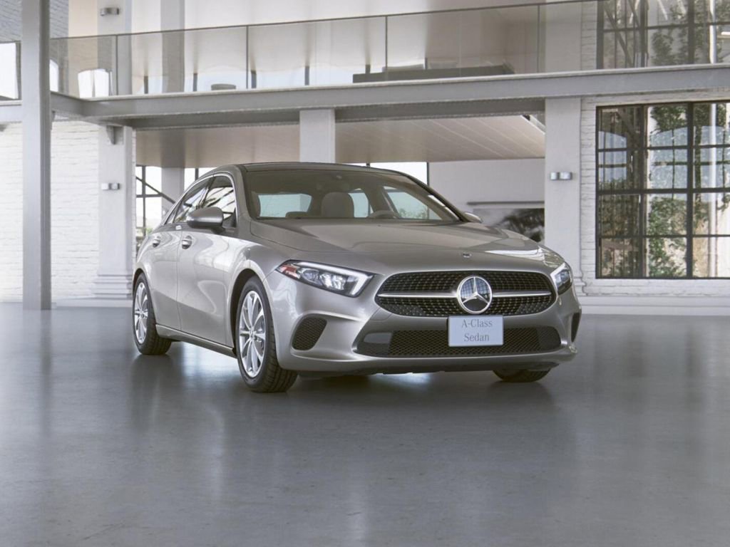 Certified 2020 Mercedes-Benz A 220 4MATIC image 10