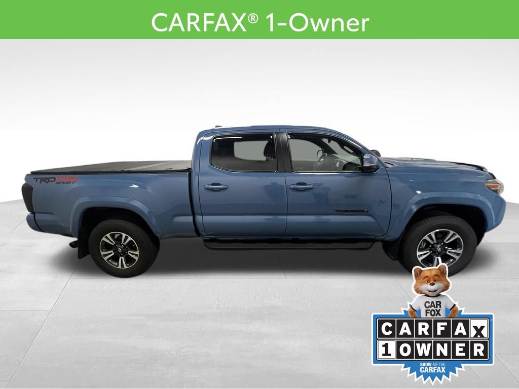Used 2019 Toyota Tacoma TRD Sport AWD/4WD image 3