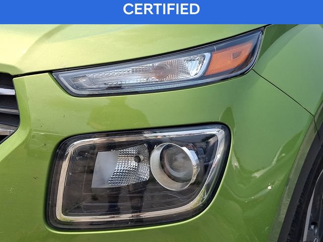 Used 2023 Hyundai Venue SEL w/ Cargo Package FWD image 8
