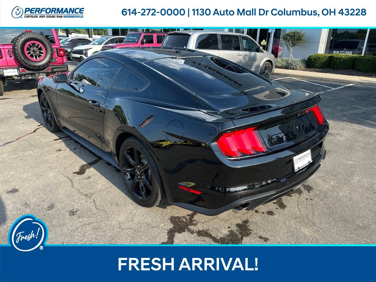 Used 2018 Ford Mustang Premium w/ Black Accent Package RWD image 6