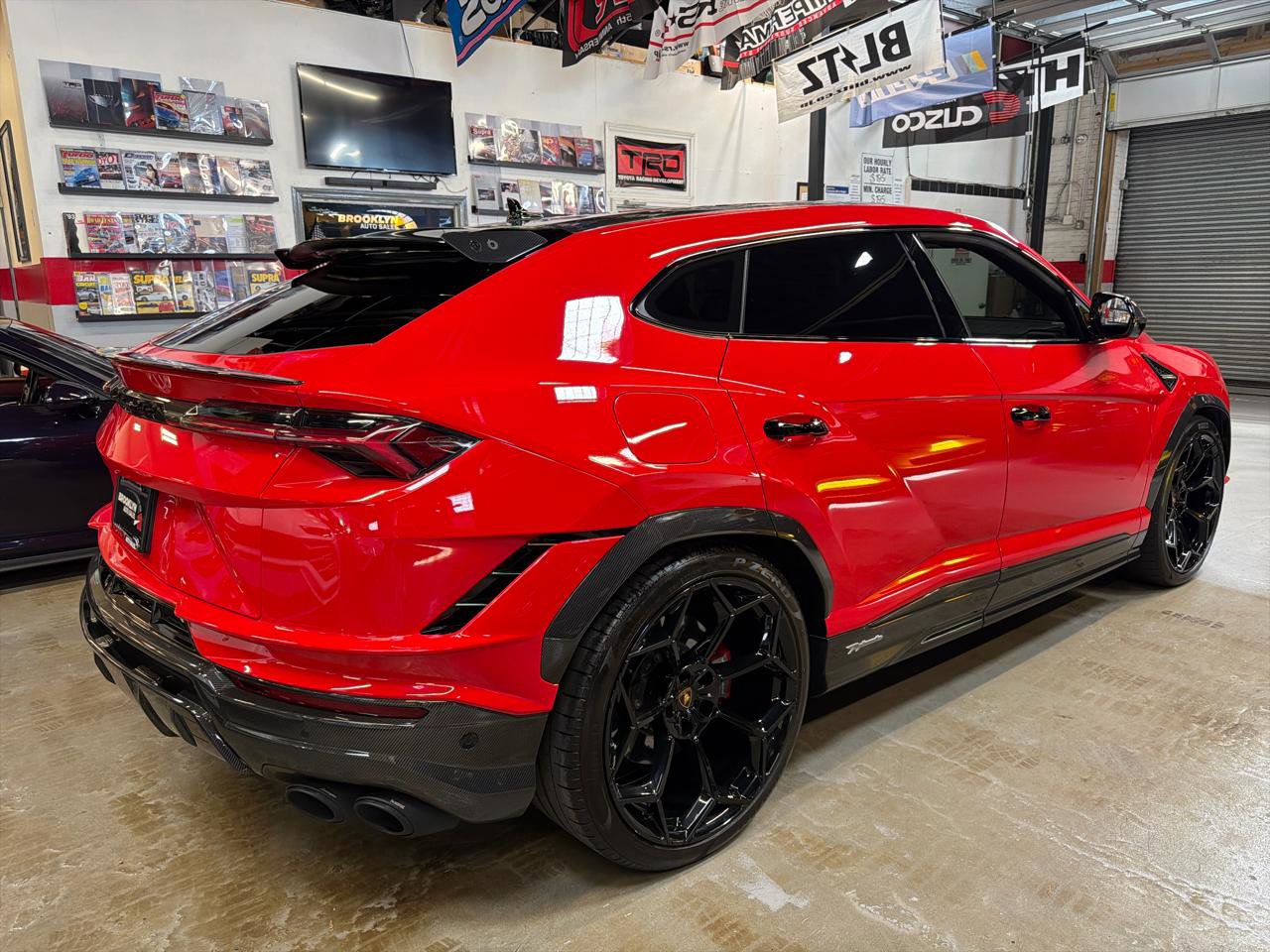 Used 2024 Lamborghini Urus Performante image 5