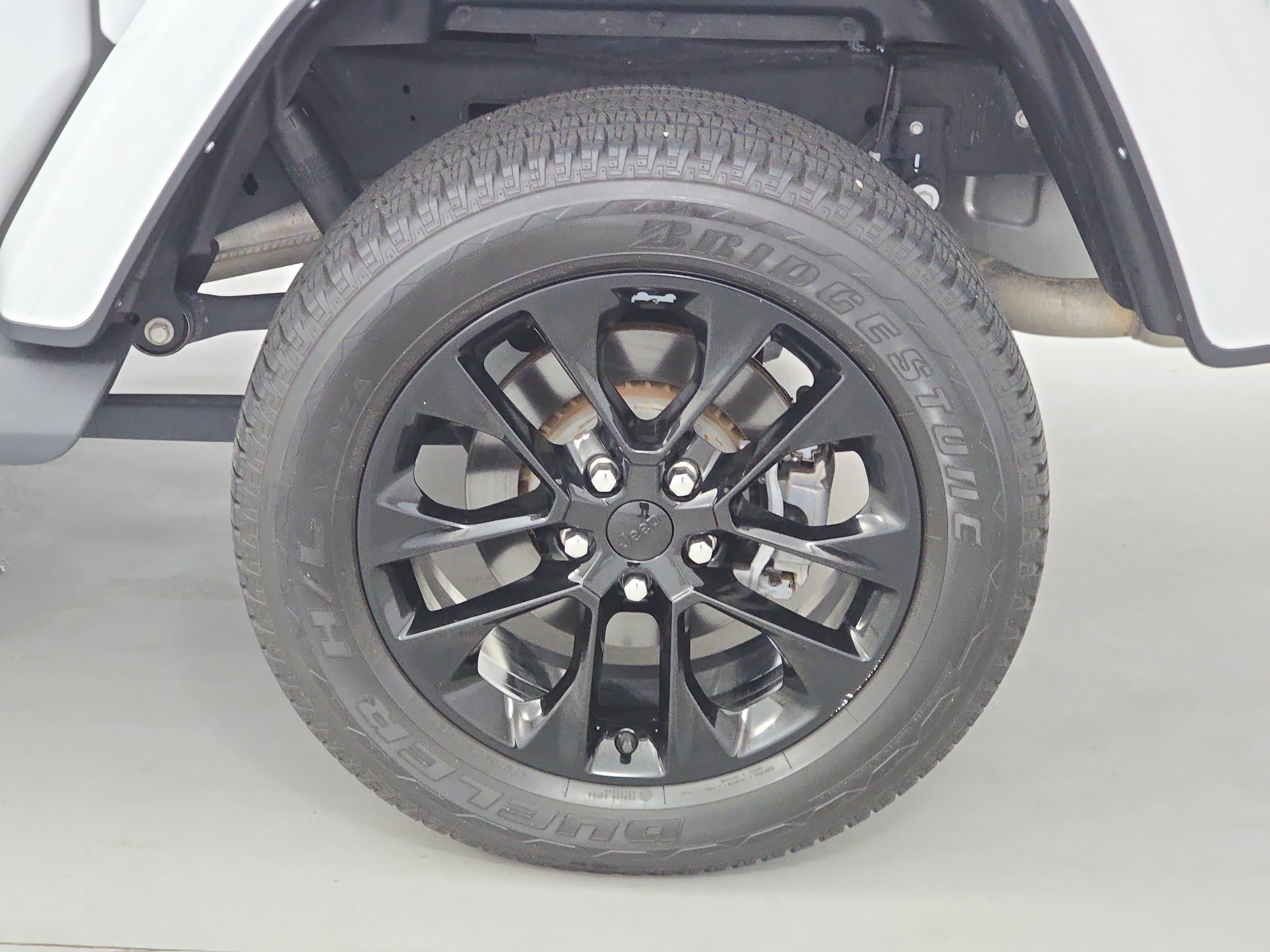 Used 2023 Jeep Gladiator Overland AWD/4WD image 32