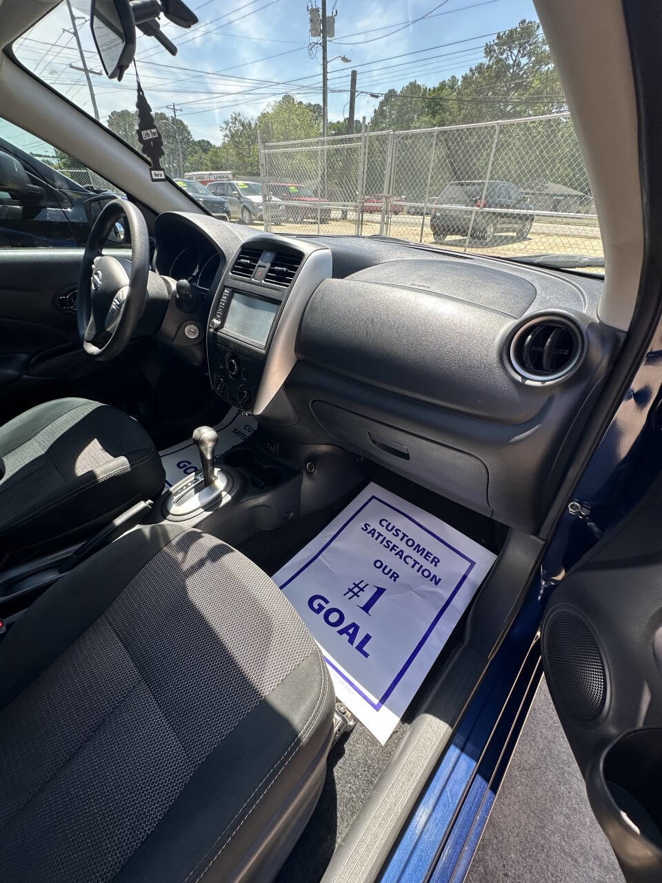 Used 2019 Nissan Versa SV image 14