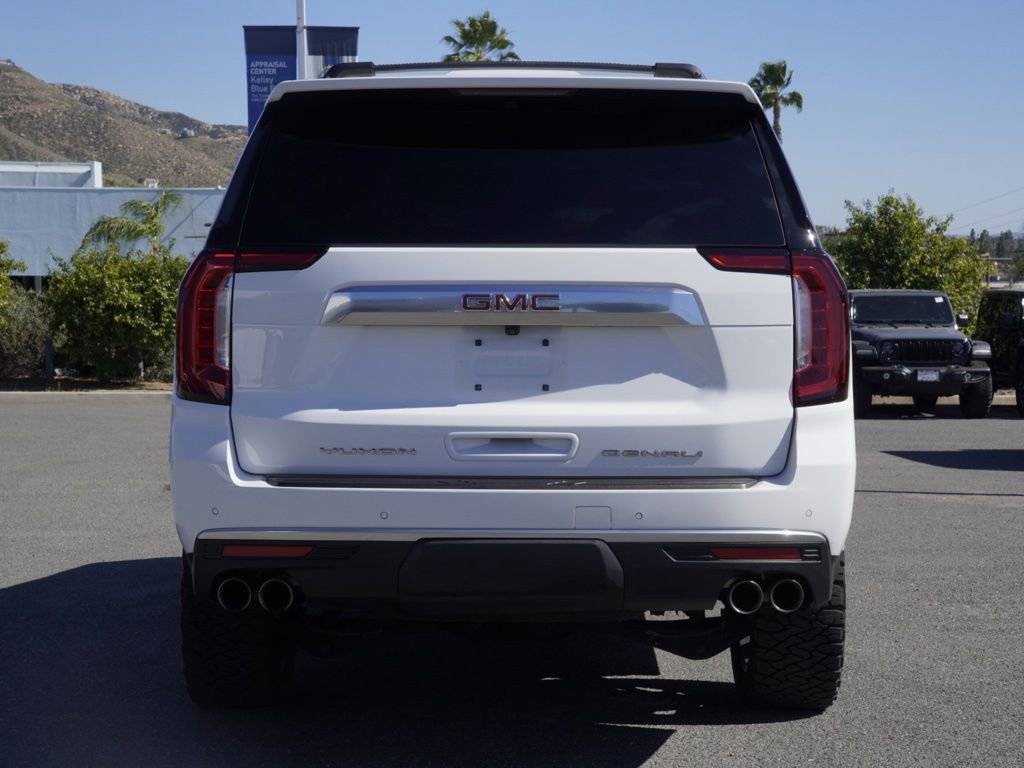 Used 2023 GMC Yukon XL Denali image 5