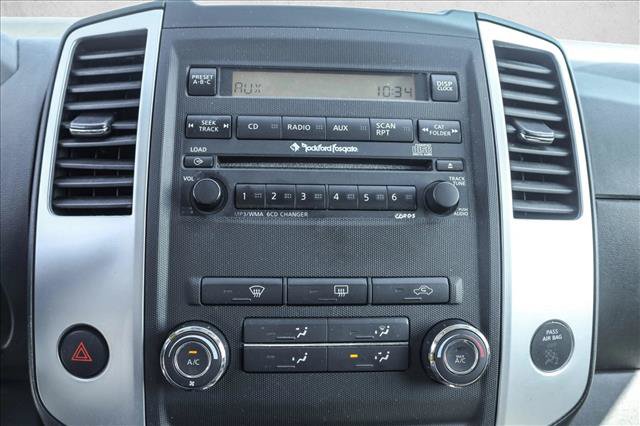 Used 2012 Nissan Frontier PRO-4X AWD/4WD image 16