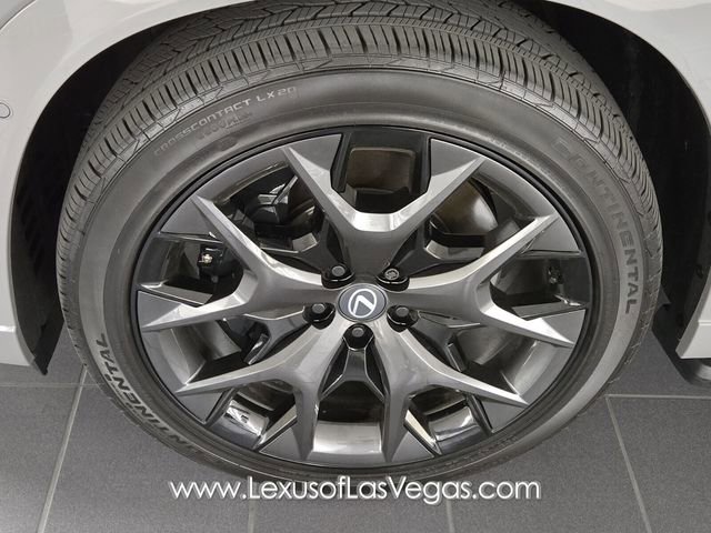 New 2026 Lexus TX 500h AWD image 9