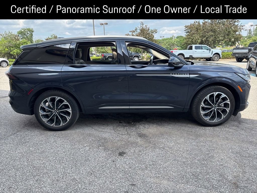 Used 2024 Lincoln Nautilus Reserve w/ Equipment Group 202A AWD/4WD image 12
