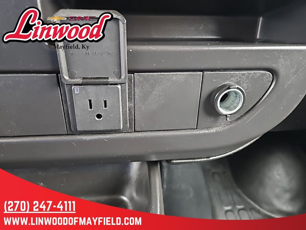 Used 2024 Chevrolet Express 2500 w/ Driver Convenience Package image 19