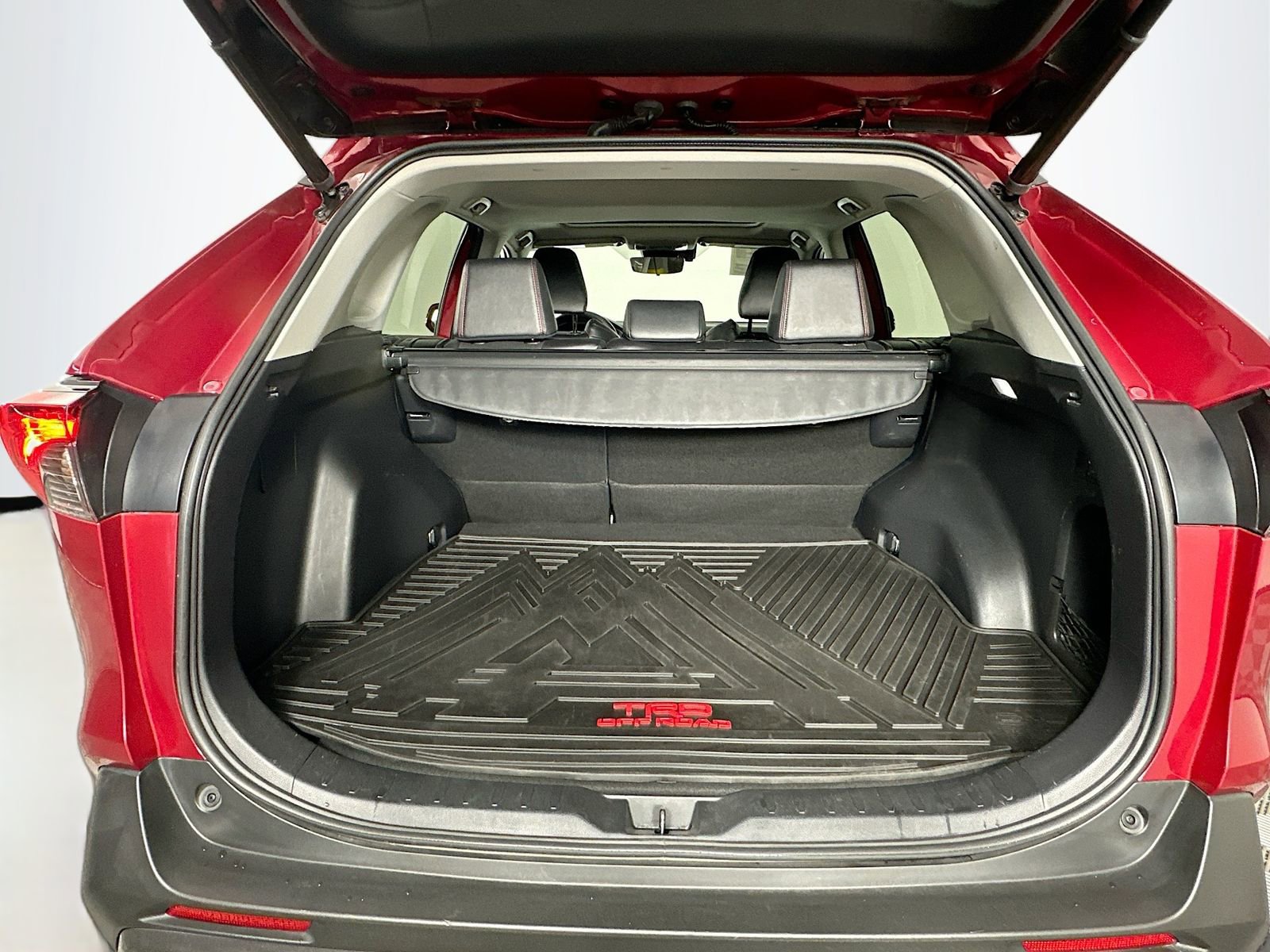 Certified 2022 Toyota RAV4 TRD Off-Road w/ TRD Off-Road Weather Package image 27