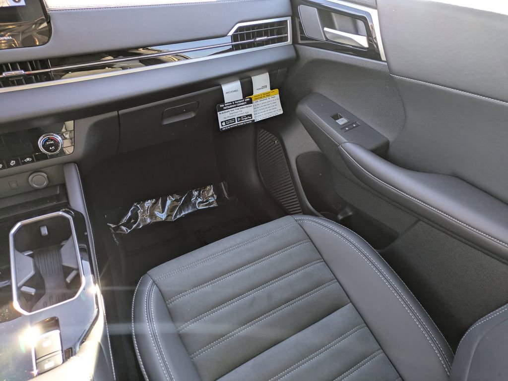 New 2026 Mitsubishi Outlander Trail Edition image 18