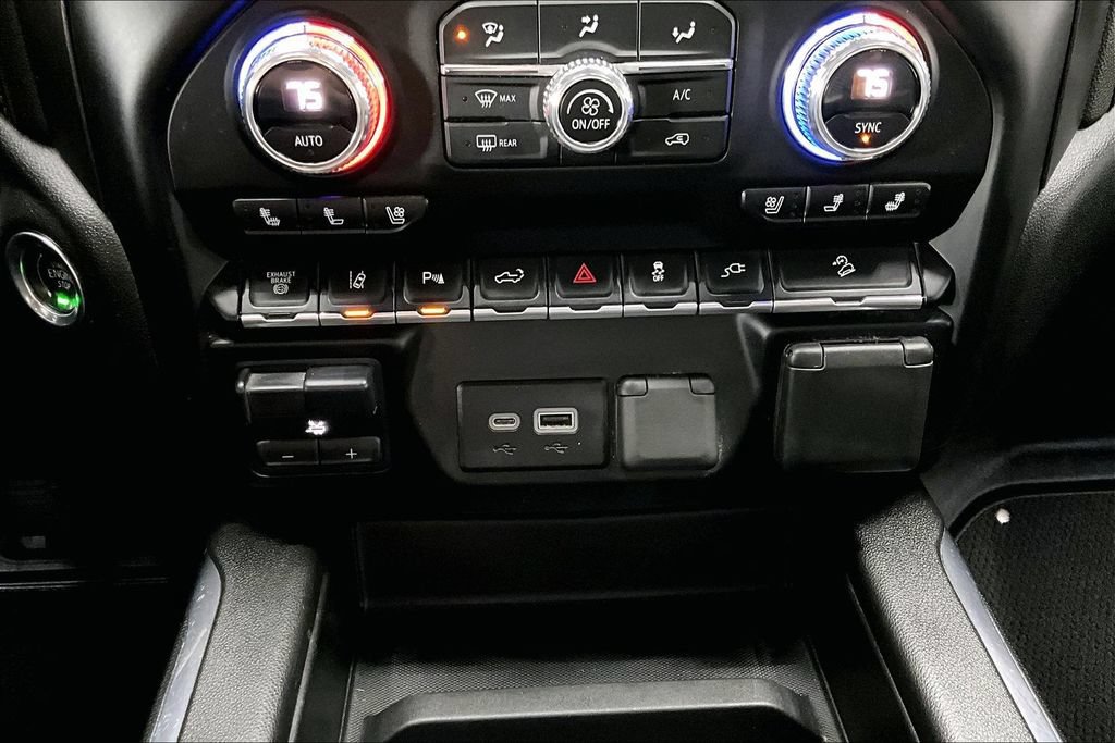 Used 2023 GMC Sierra 2500 AT4 w/ Driver Alert Package I AWD/4WD image 16