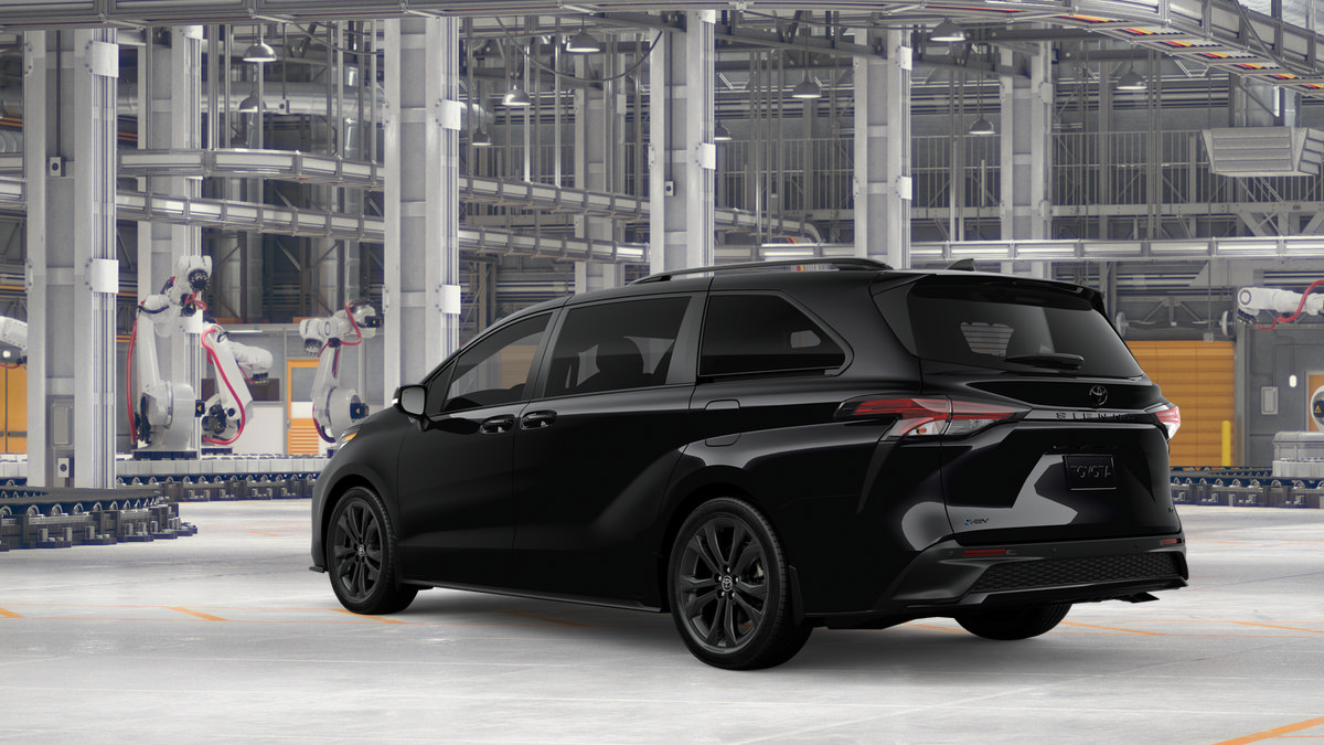 New 2026 Toyota Sienna XSE FWD image 8