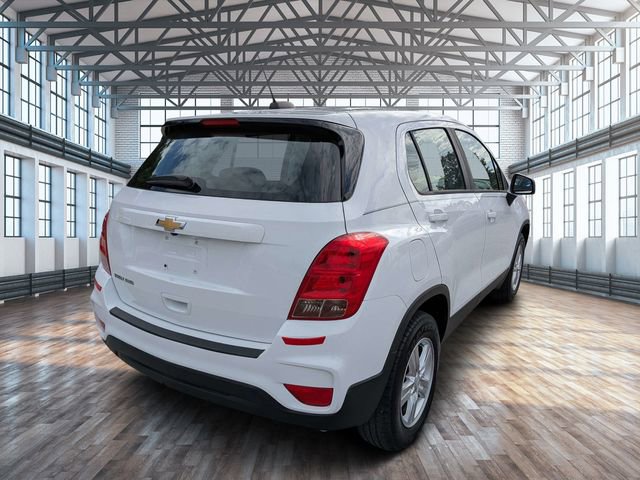 Used 2019 Chevrolet Trax LS AWD/4WD image 4