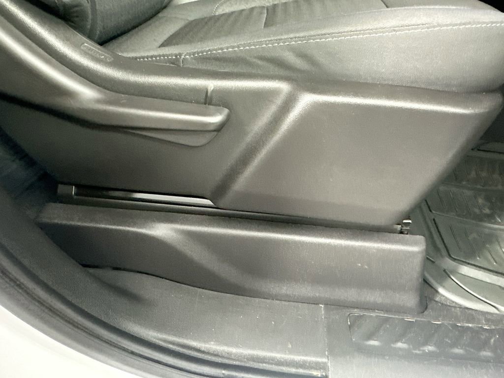 Used 2024 GMC Sierra 2500 Pro w/ 1SA Pro Safety Plus Package image 21