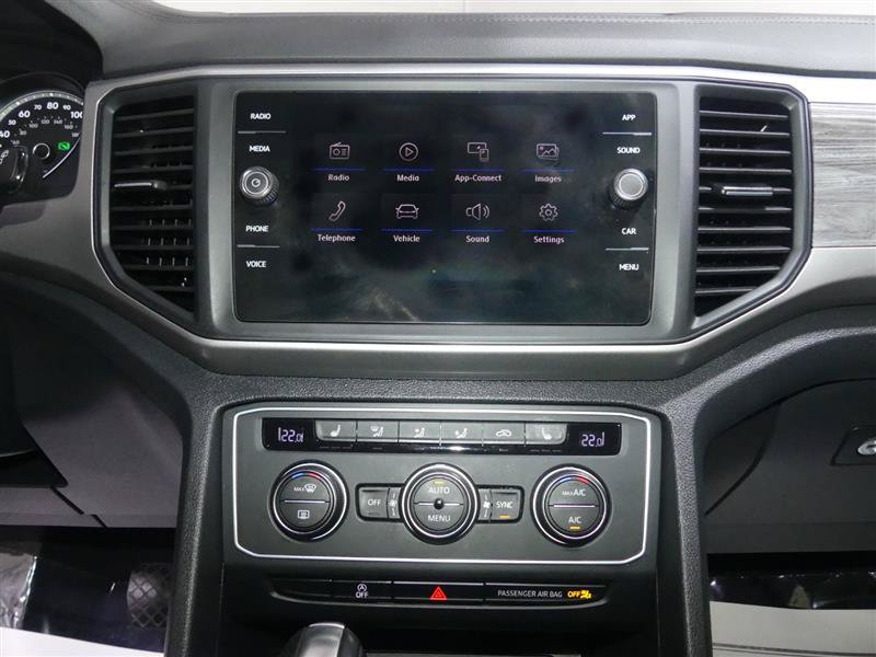 Used 2020 Volkswagen Atlas Cross Sport SE AWD/4WD image 36