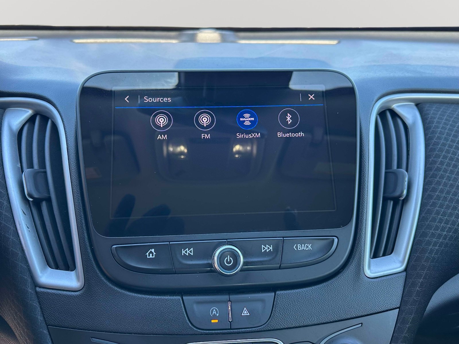 Used 2023 Chevrolet Malibu LT w/ Driver Confidence Package image 11