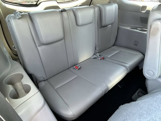 Used 2016 Toyota Highlander Limited Platinum FWD image 15